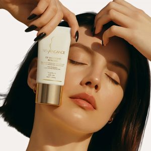 UV Defender Soin Solaire SPF50 PA++++ _40 ml